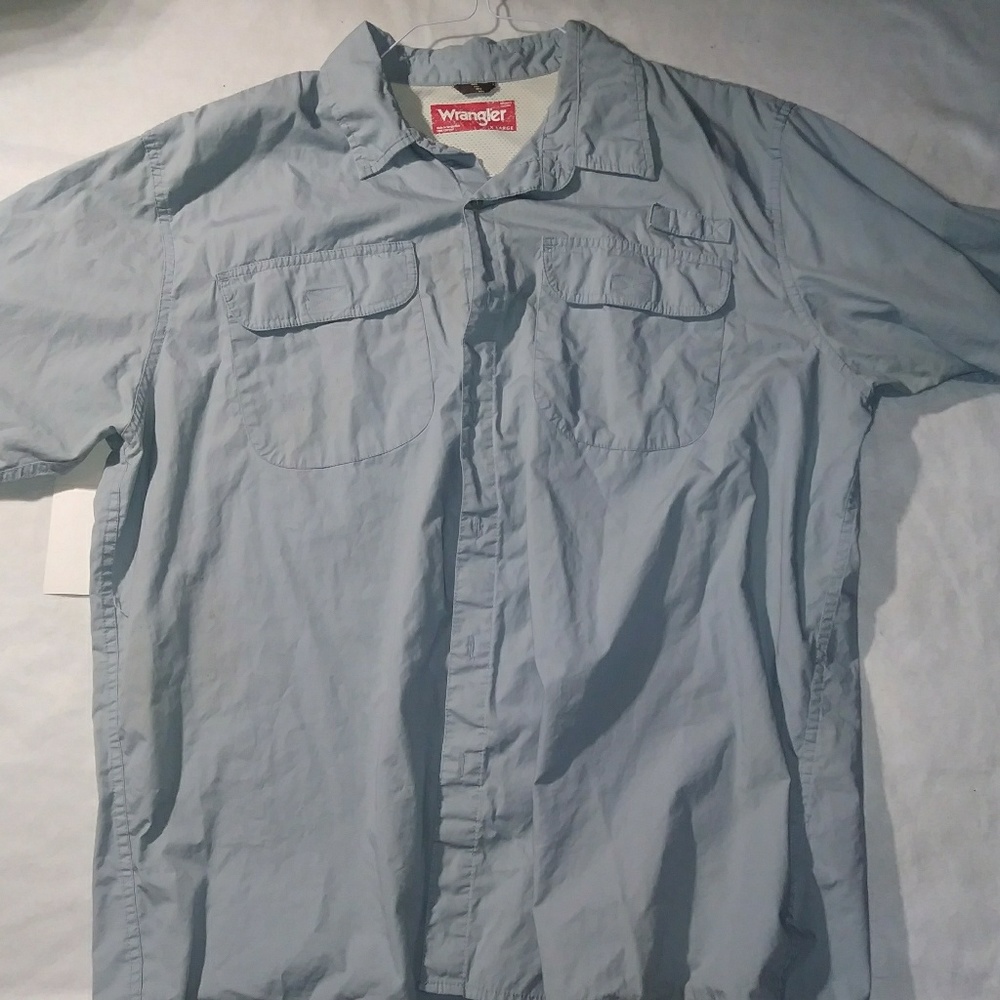 Blue Wrangler fisherman shirt
